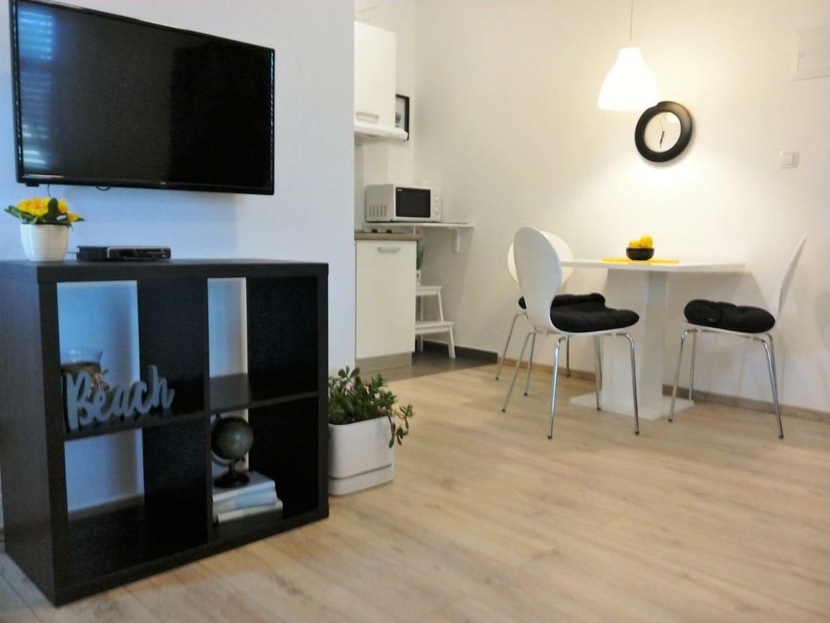 Apartments Agava Nin Bagian luar foto